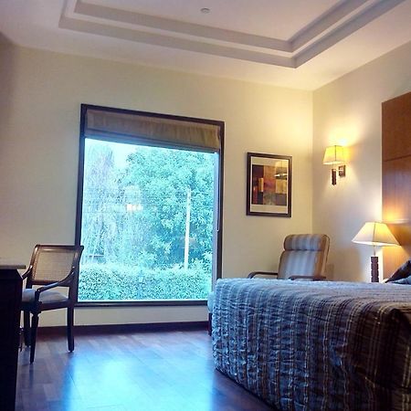 The Ocean Pearl Retreat Hotel New Delhi Eksteriør billede
