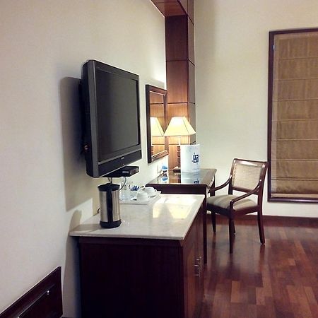 The Ocean Pearl Retreat Hotel New Delhi Eksteriør billede