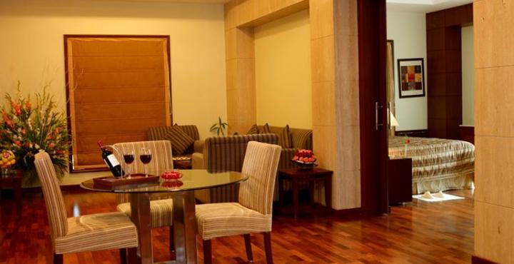 The Ocean Pearl Retreat Hotel New Delhi Eksteriør billede