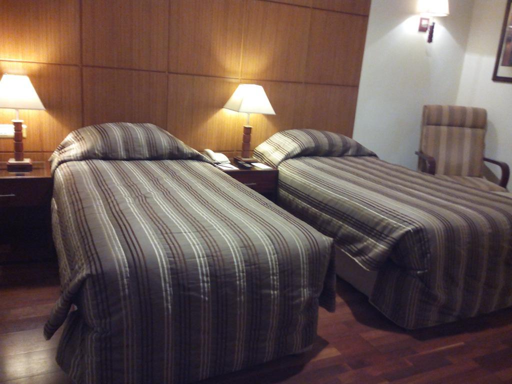 The Ocean Pearl Retreat Hotel New Delhi Værelse billede