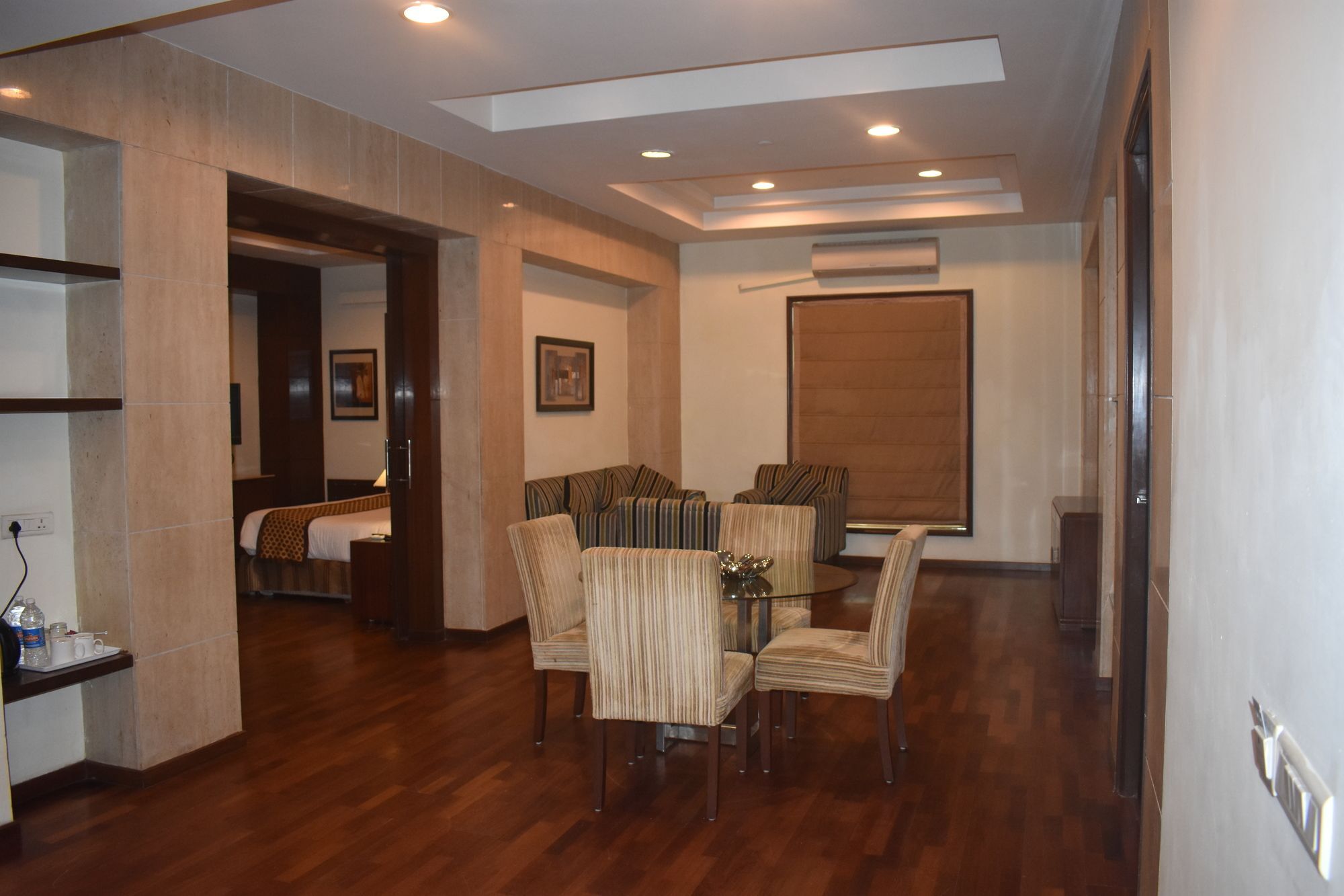 The Ocean Pearl Retreat Hotel New Delhi Eksteriør billede